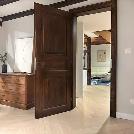 Spacious 130 Sqm With Master Bedroom On Alsace Wine Route, Easy Access, Private Garage