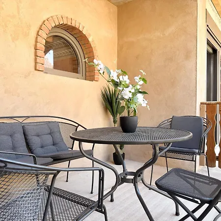 Holiday home Spacious 130 Sqm With Master Bedroom On Alsace Wine Route, Easy Access, Private Garage *