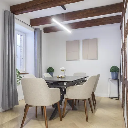 Spacious 130 Sqm With Master Bedroom On Alsace Wine Route, Easy Access, Private Garage